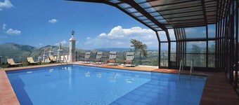 Castello Orsini Hotel