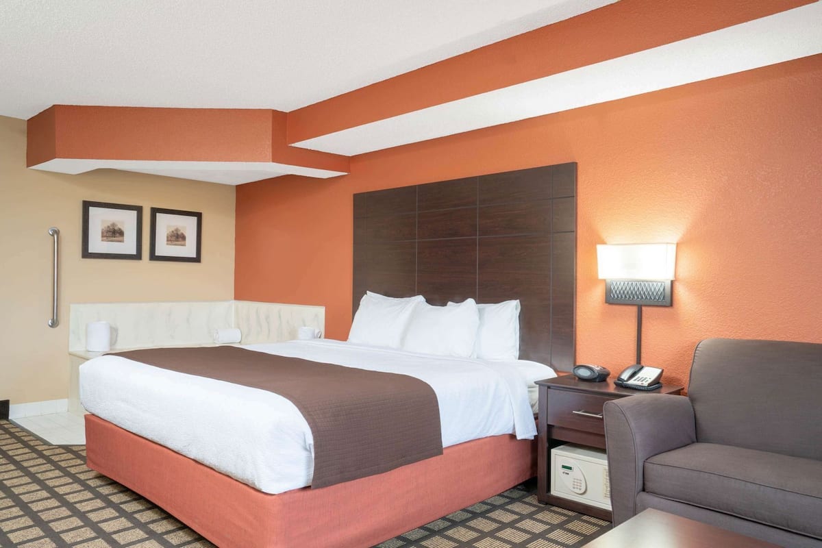 In-room safe, desk, laptop workspace, blackout curtains