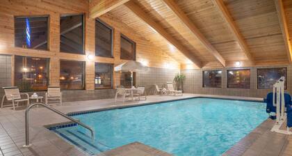 Baymont by Wyndham Lakeville