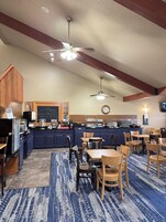 Desayuno continental incluido todos los días 