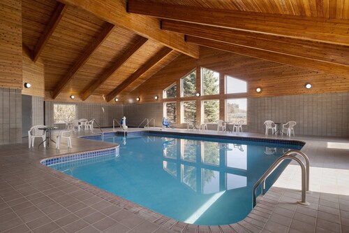 AmericInn by Wyndham Baldwin