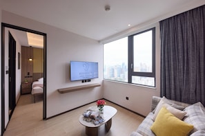 Suite | Area keluarga | TV