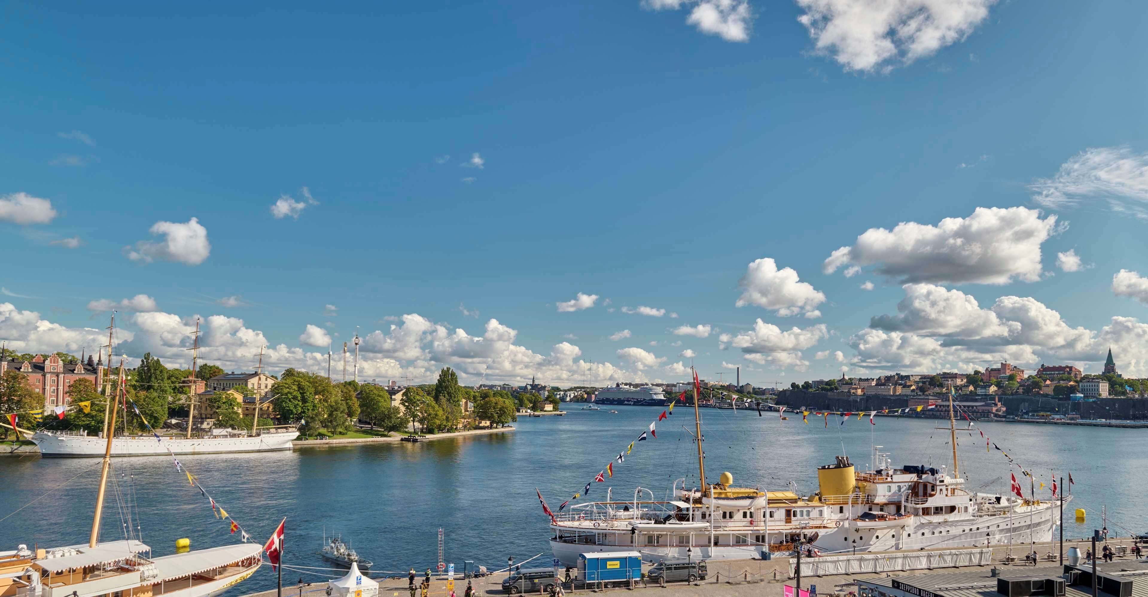 suite, sea view, corner | view from room