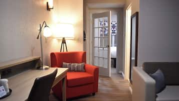 Desk, blackout drapes, iron/ironing board, free cribs/infant beds