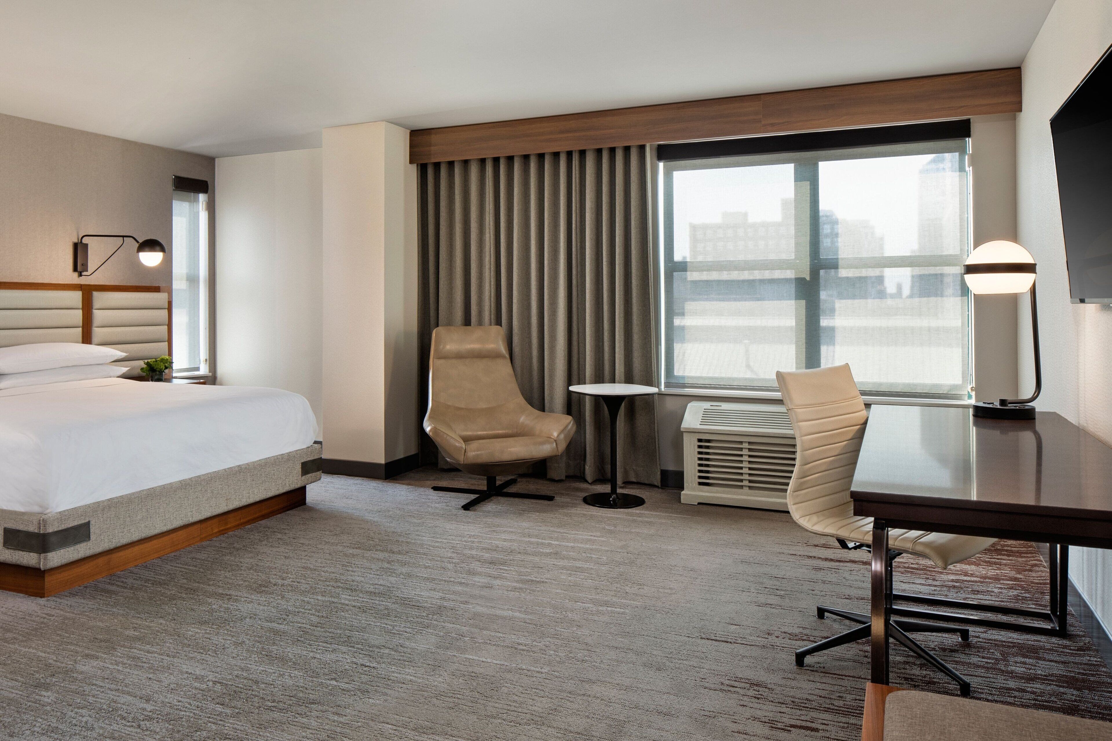 premium bedding, in-room safe, desk, laptop workspace