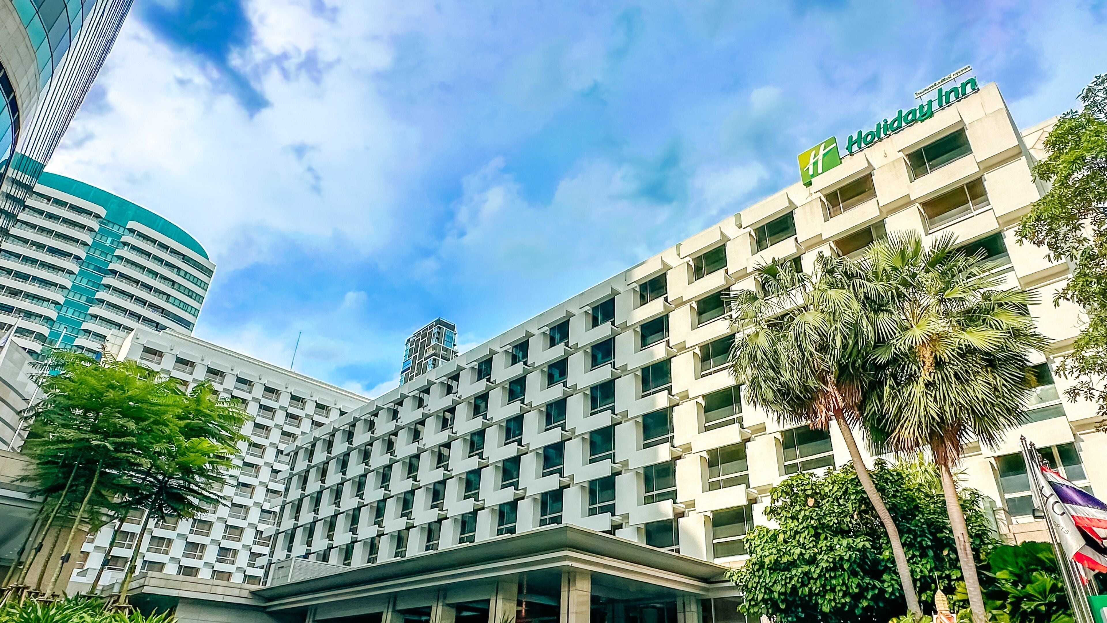 Photo - Holiday Inn Bangkok by IHG
