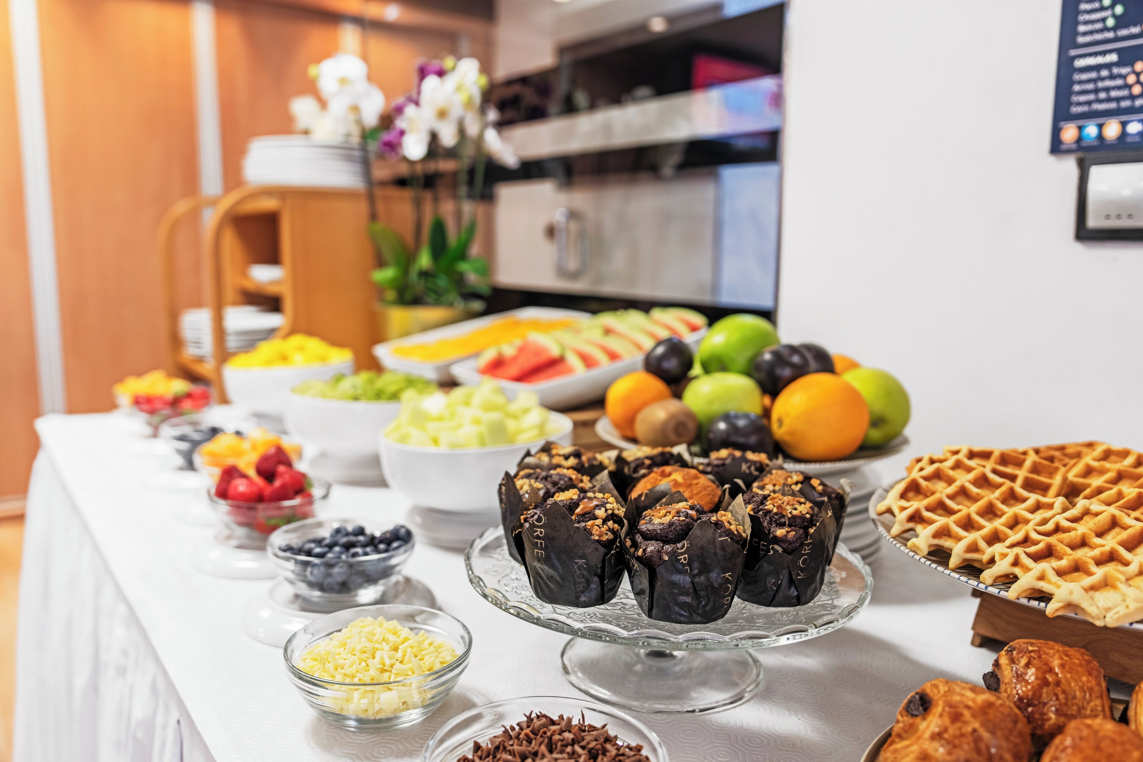 Daily buffet breakfast (EUR 10 per person)