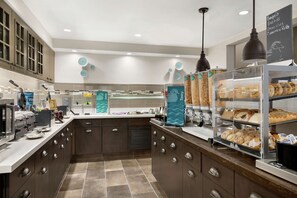 Free daily local cuisine breakfast  - Homewood Suites by Hilton Dallas-Arlington (Arlington)