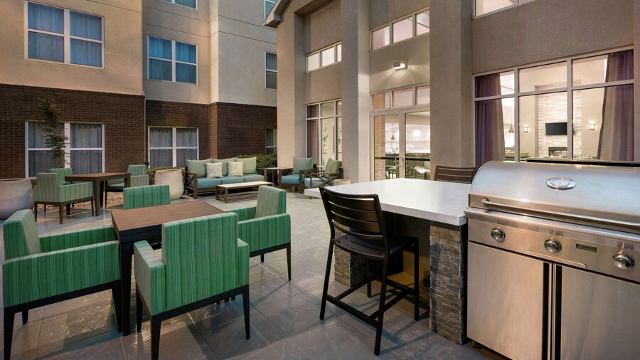Homewood Suites by Hilton Dallas-Arlington