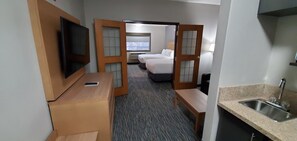 Suite, 1 Bedroom, Non Smoking