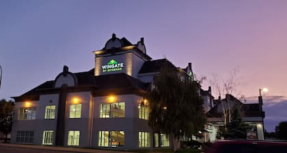 Wingate by Wyndham Lethbridge