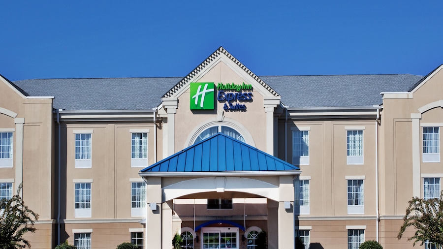 Holiday Inn Express & Suites Orangeburg by IHG