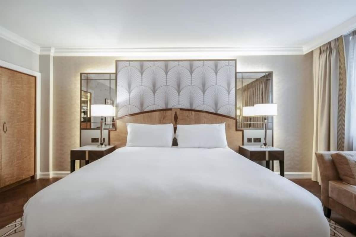 Ropa de cama de alta calidad y minibar