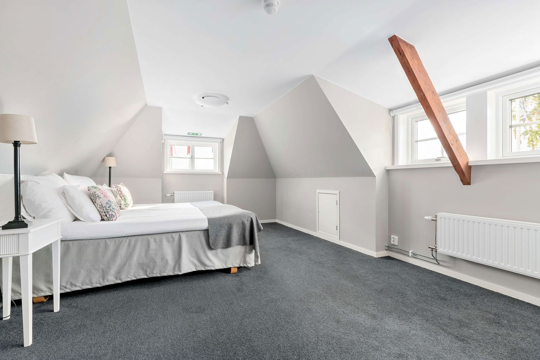 Blackout curtains, cots/infant beds, free WiFi, bed sheets