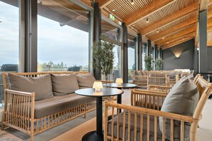 Sauna, hot tub, steam room, hot springs, body treatments, hydrotherapy