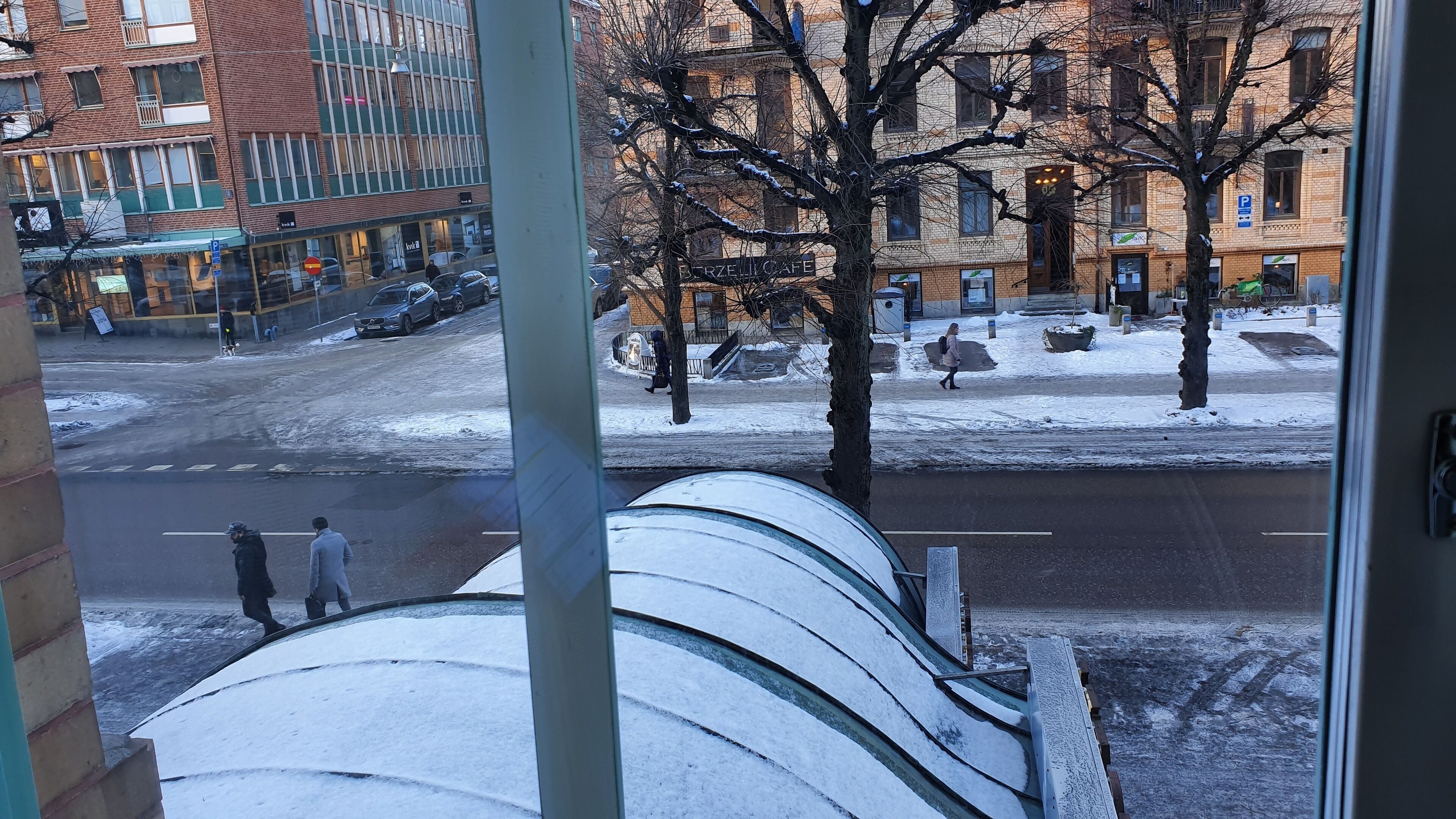 single room | view from room