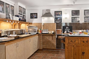 Free daily full breakfast