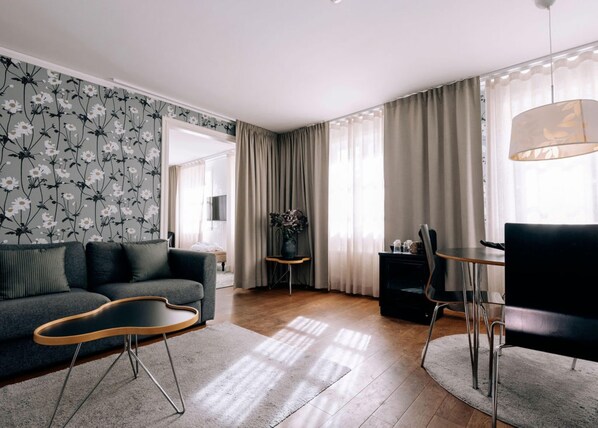 Suite, 1 Double Bed, Non Smoking