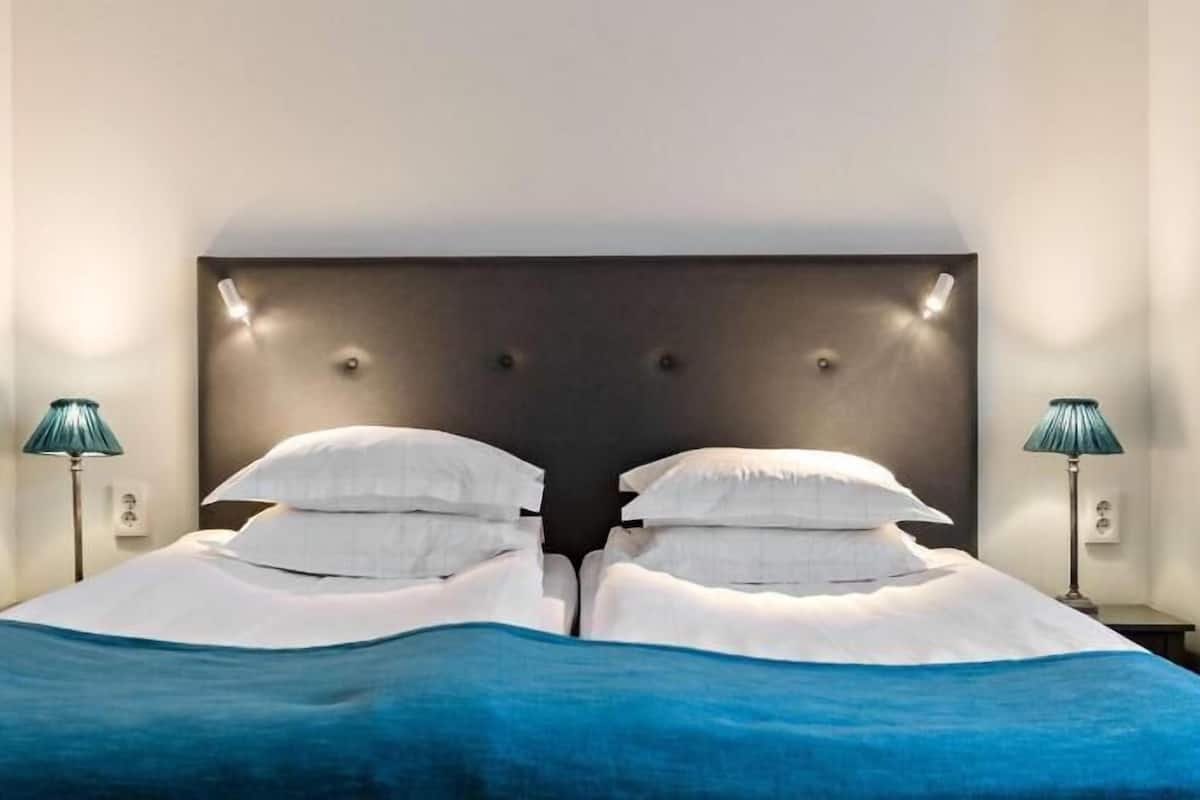 1 bedroom, minibar, in-room safe, desk