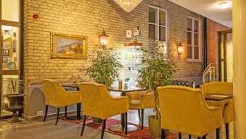 Sala de estar en el lobby
