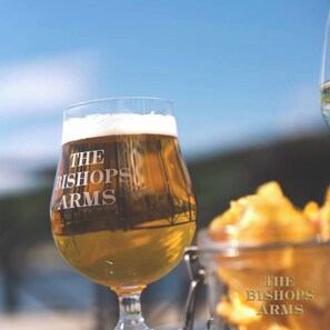 Breakfast and dinner served - Hotel Bishops Arms Mora (Mora)