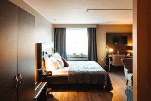 Junior Studio Suite