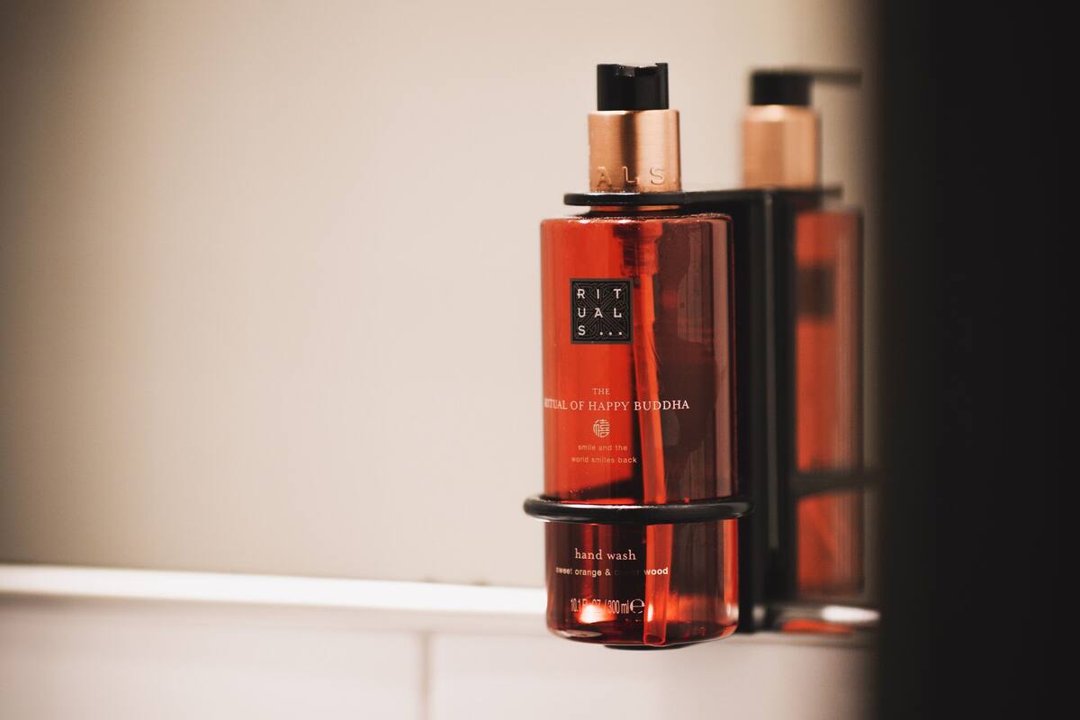 family superior | bathroom | hair dryer, towels