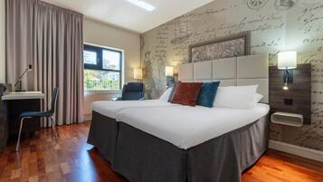 Compact Double | Individuell inredning, mörkläggningsgardiner och sängkläder