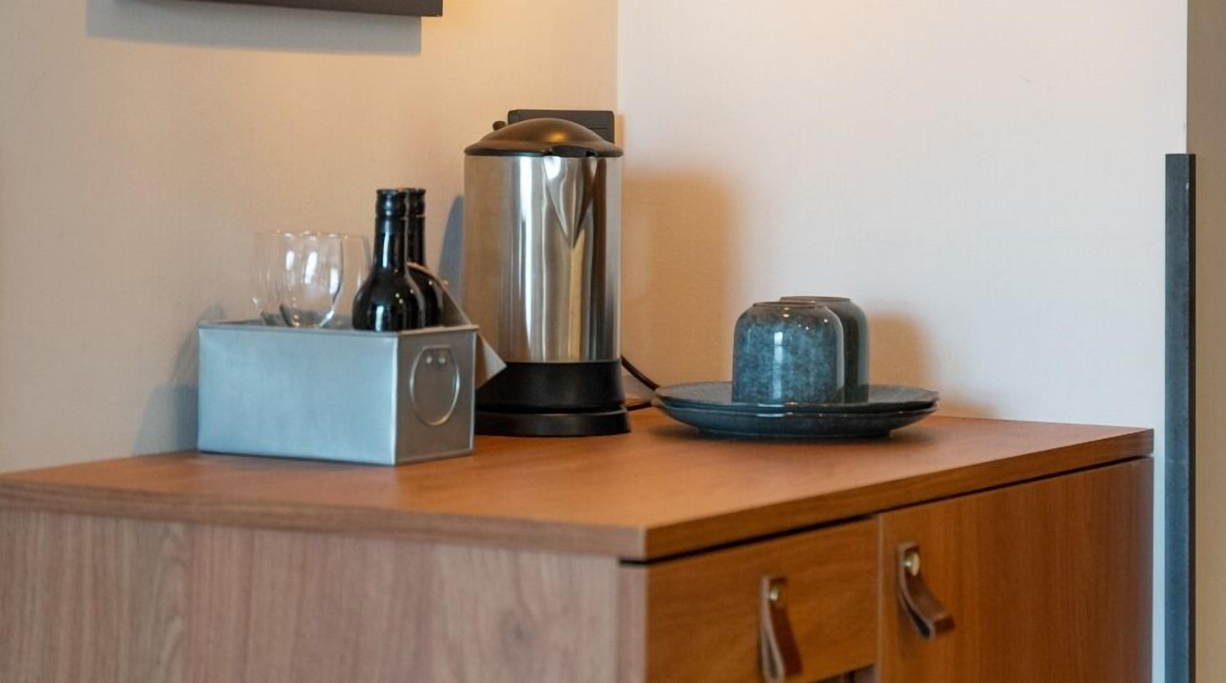 superior twin room | room amenity