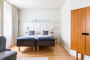 Family Room, 2 Single Beds, Non Smoking