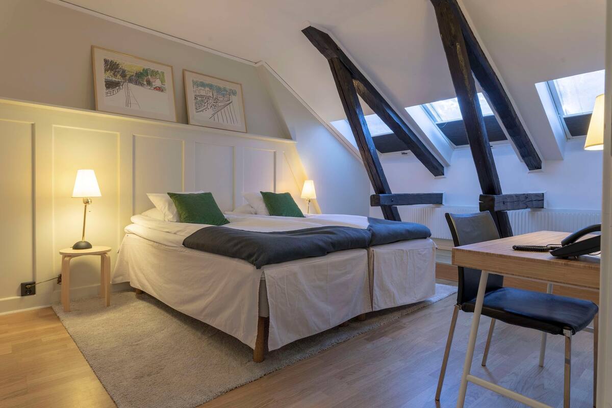 Desk, blackout curtains, iron/ironing board, free WiFi