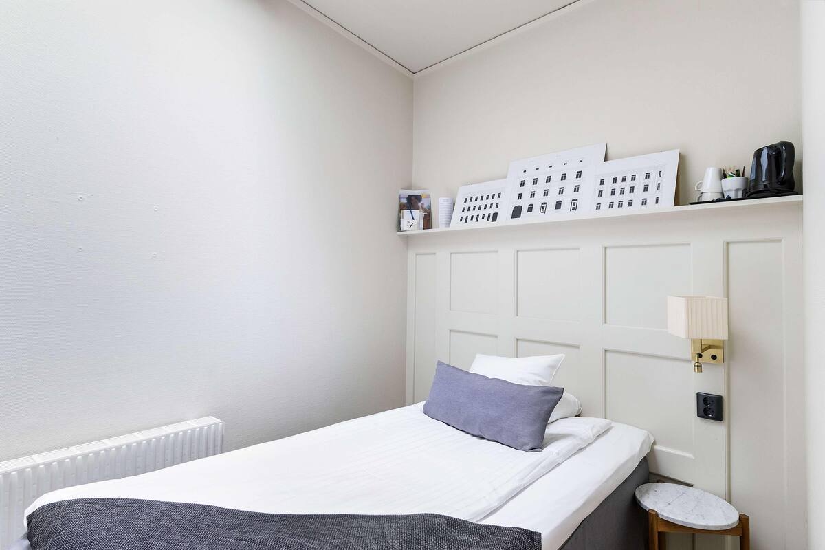 Desk, blackout curtains, iron/ironing board, free WiFi