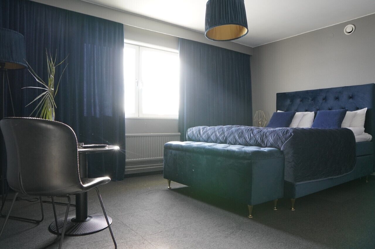 superior room | free wifi, bed sheets