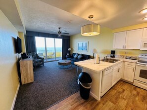 Condo, 1 Bedroom, Ocean View | Living area