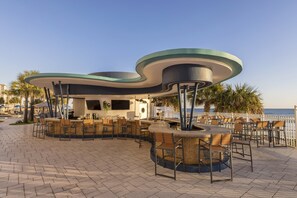 Poolside bar