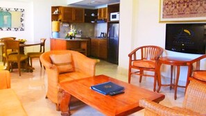 32-Zoll-LCD-Fernseher mit Kabelempfang, Fernseher