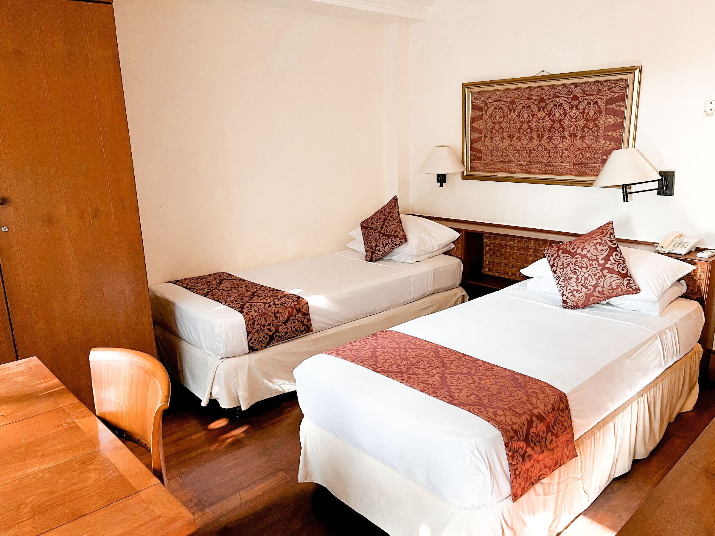 In-room safe, desk, iron/ironing board, cots/infant beds