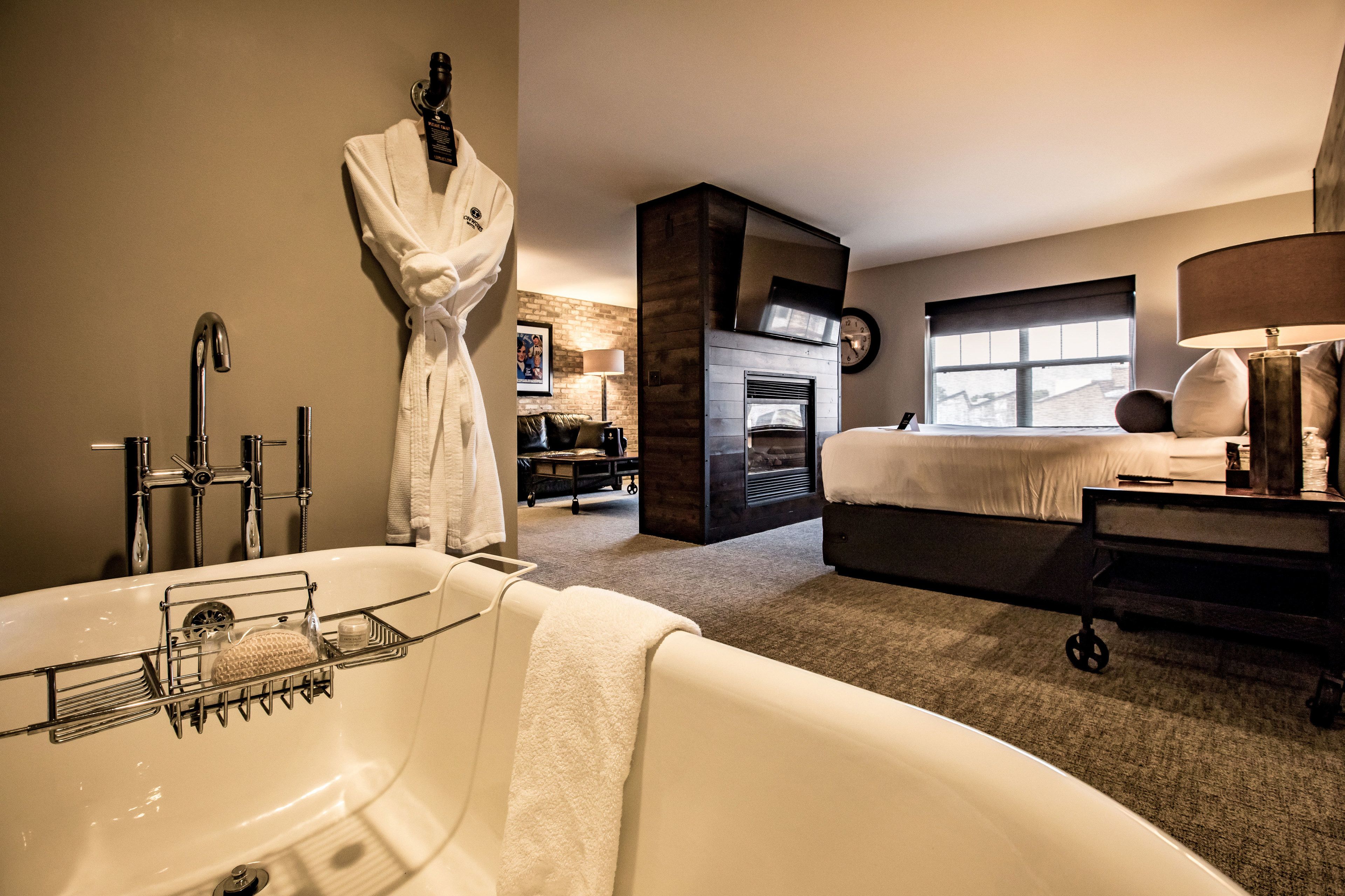 Suite, 1 King-Bett und Schlafsofa, Flussblick (Heritage) | Eigener Whirlpool