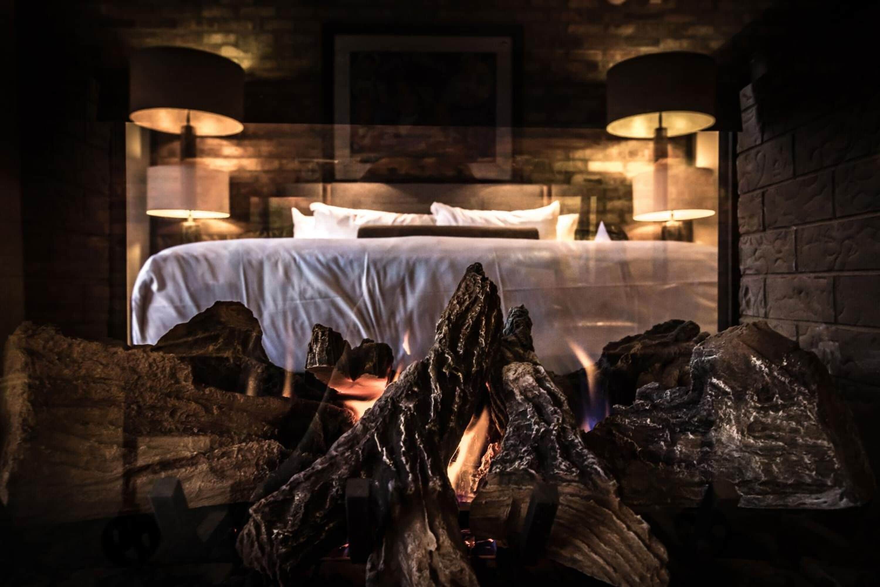 Ropa de cama de alta calidad y minibar 