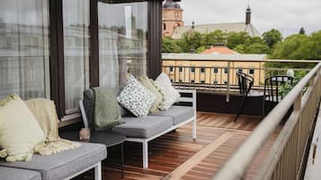 Suite (Rooftop) | Balcony