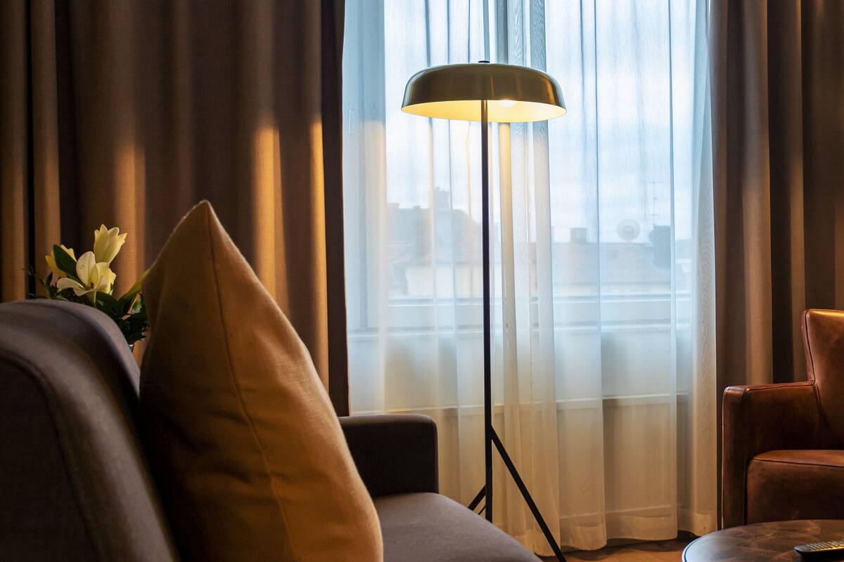 32-inch tv with digital channels