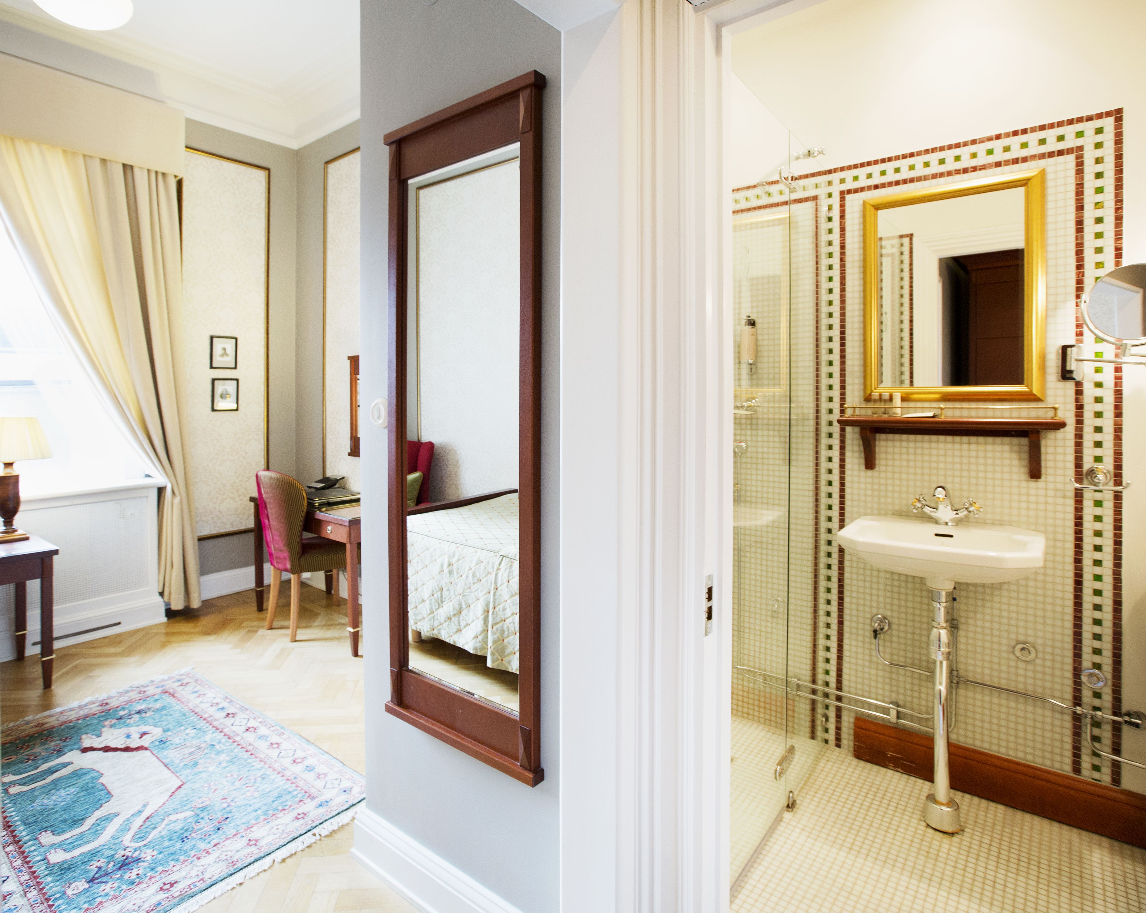 classic single room | premium bedding, minibar, in-room safe, individually decorated