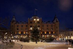 Front of property - Grand Hotel - Lund (Lund)