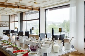 Buffet - First Hotel Stadt Härnösand (Harnosand)