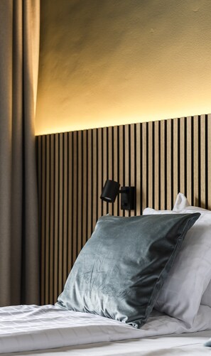 Enkeltrom – deluxe | Strykejern/-brett, wi-fi (inkludert), sengetøy og vekkerklokke