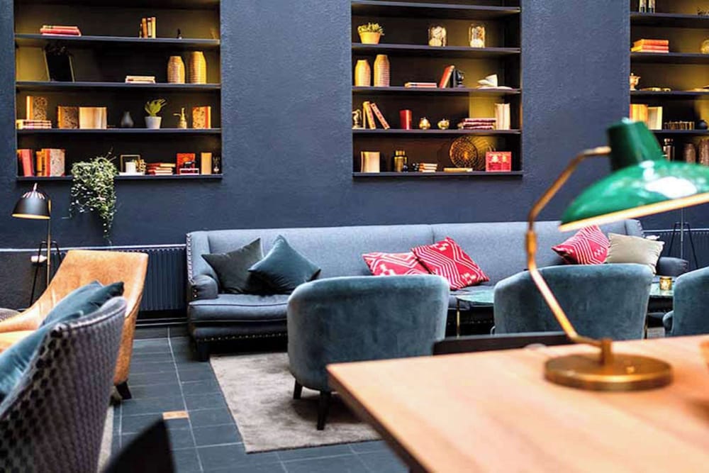 Home Hotel Temperance by null