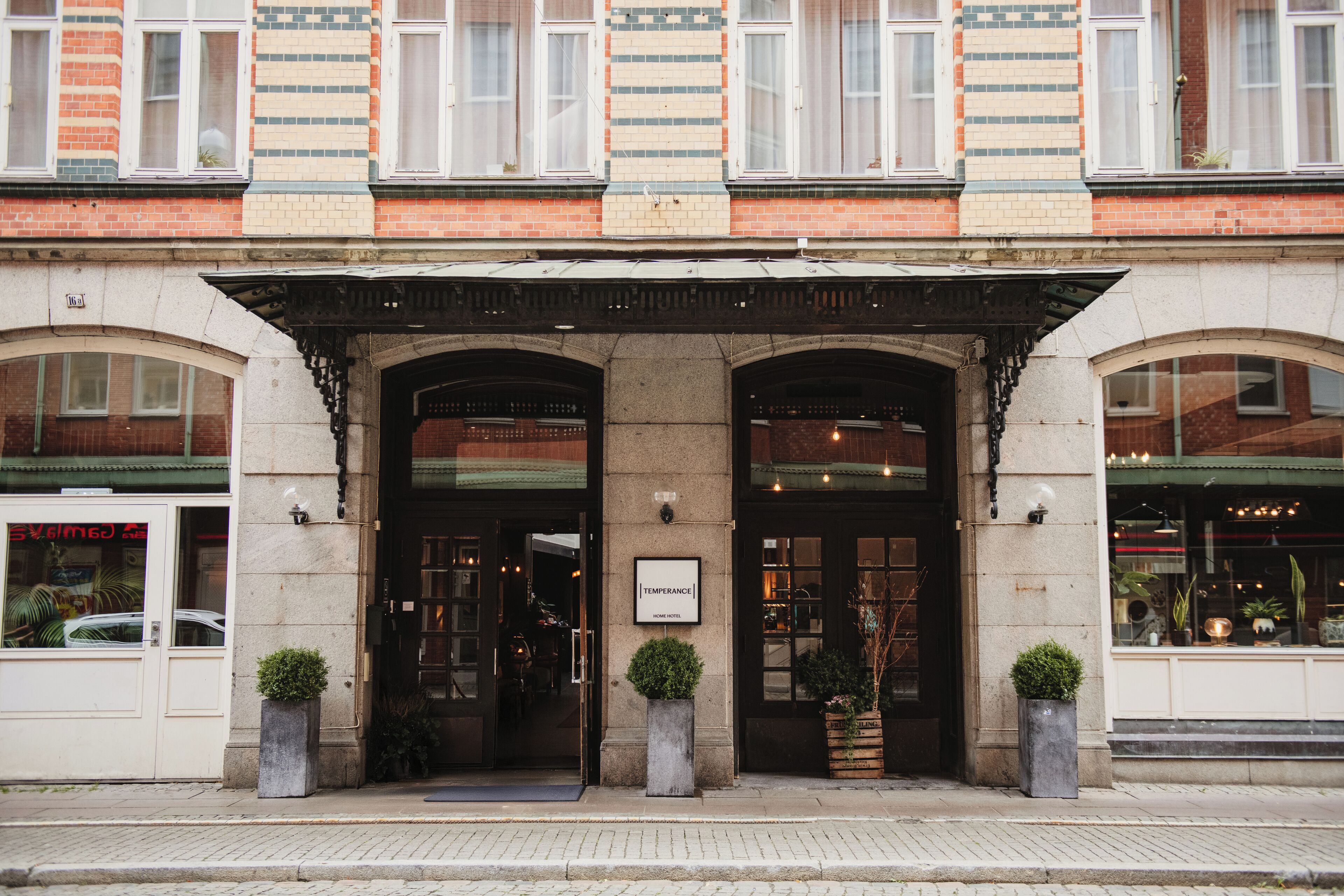 واجهة المنشأة