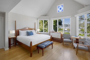 Hypo-allergenic bedding, down duvets, in-room safe