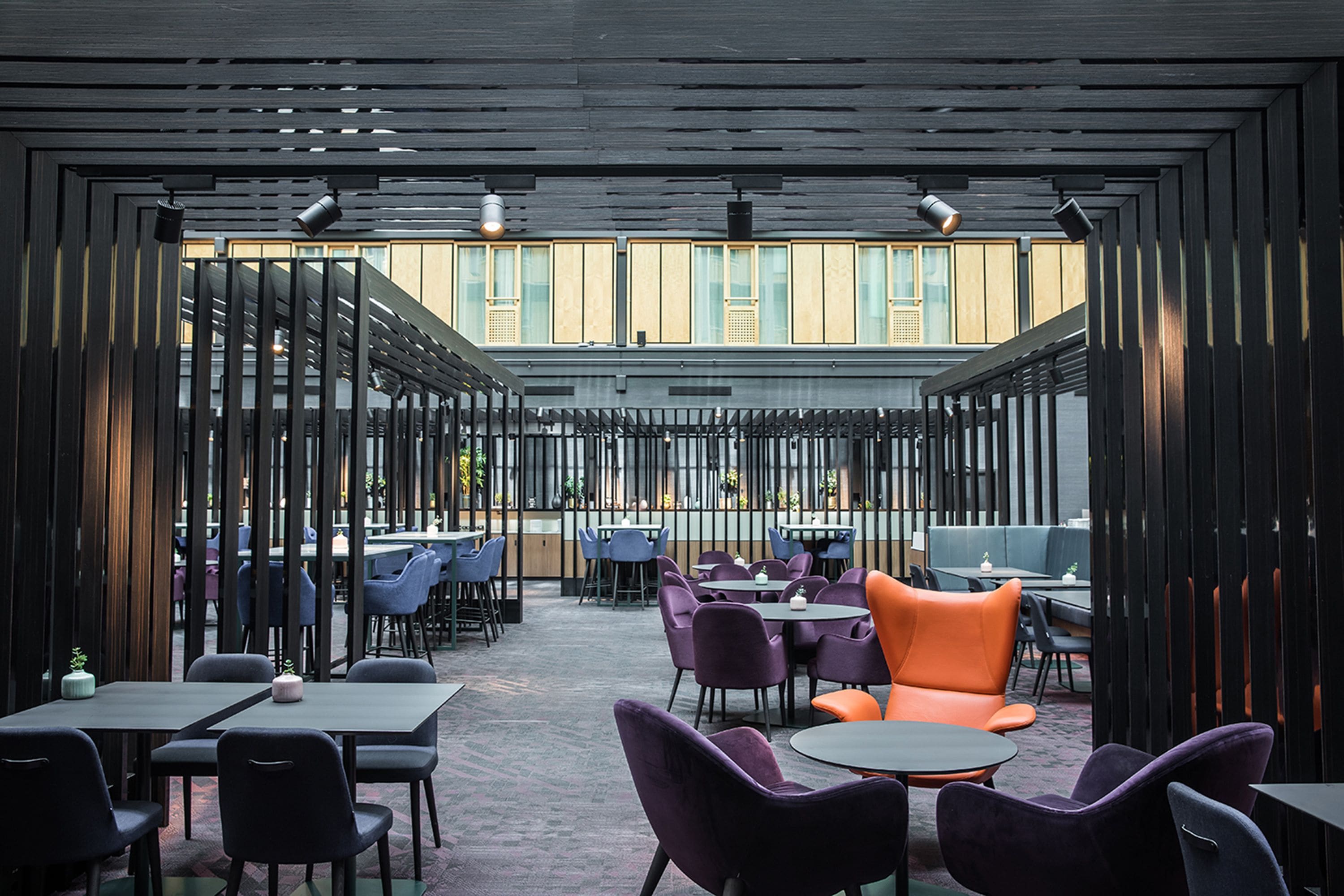 2 restaurants, breakfast, lunch served; local and international cuisine