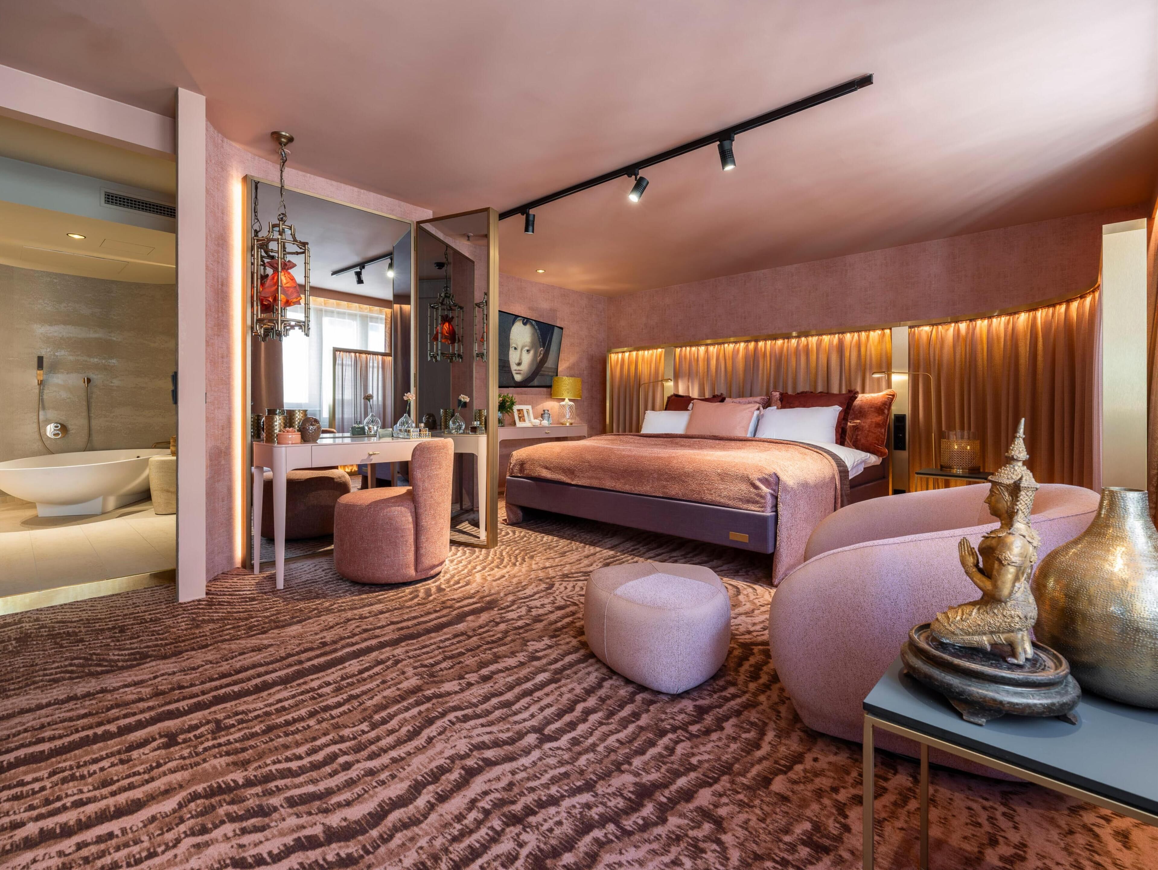 1 bedroom, minibar, in-room safe, laptop workspace